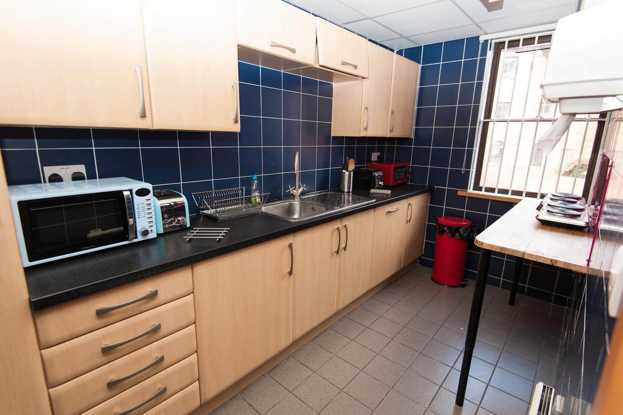 Russell Scott Backpackers Hostel Leeds  Exterior foto