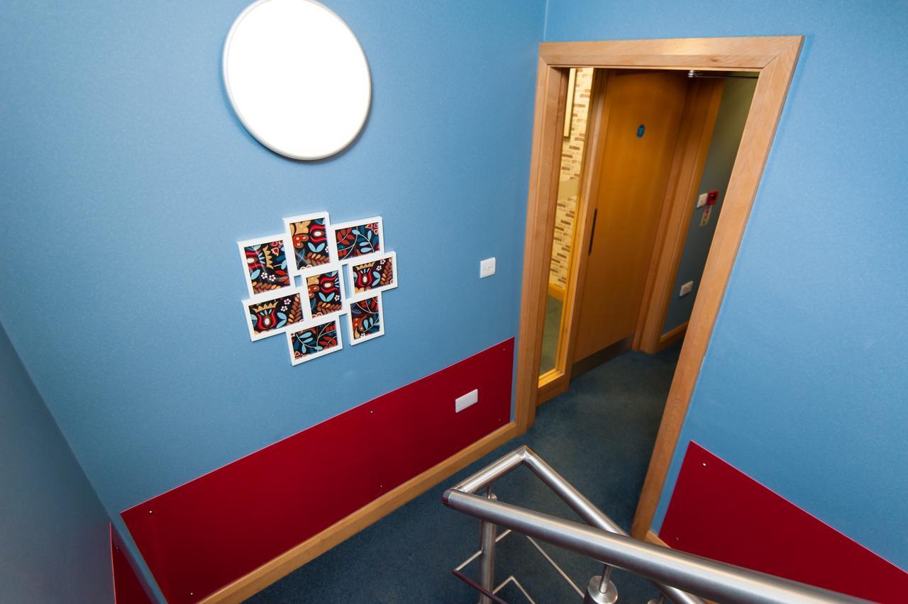 Russell Scott Backpackers Hostel Leeds  Exterior foto