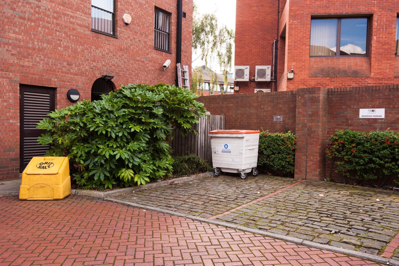 Russell Scott Backpackers Hostel Leeds  Exterior foto